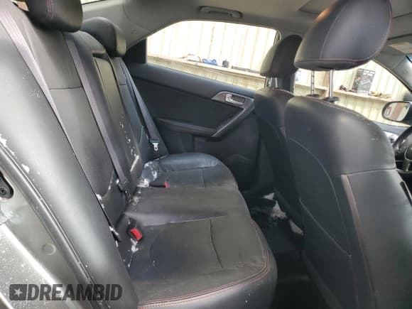 ✅ 2011 Kia Forte SX • VIN: KNAFW4A30B5385166 • Lot: 51423585. Wystawiony na Copart z przebiegiem 161 056 mil. Bezpłatny archiwum sprzedaży aukcyjnych z USA i szczegółowy raport historii pojazdu na DreamBid. Zdjęcie 10.