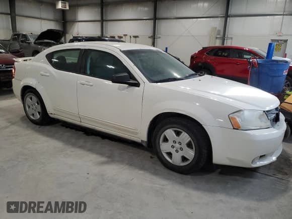 ✅ 2008 Dodge Avenger SXT • VIN: 1B3LC56R58N684745 • Лот: 88121405. Опубликован ранее на Copart с пробегом 120 467 миль. Бесплатный доступ к архиву аукционных продаж из США и подробный отчёт об истории автомобиля на DreamBid. Изображение 4.