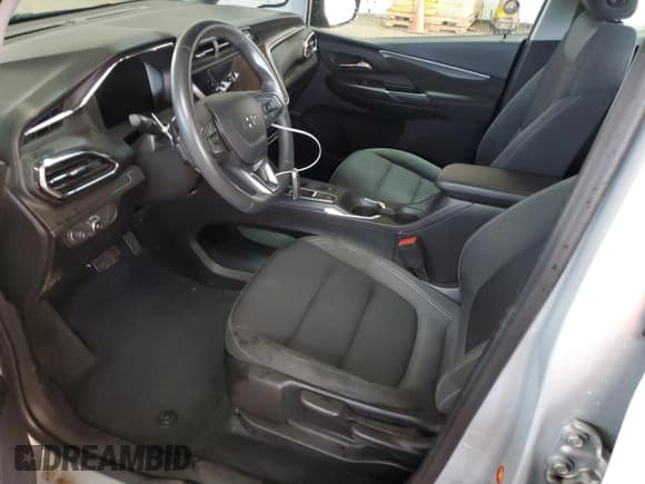 ✅ 2023 Chevrolet Bolt EV 1LT • VIN: 1G1FW6S0XP4149083 • Lot: 83863054. Wystawiony na Copart z przebiegiem 29 402 mil. Bezpłatny archiwum sprzedaży aukcyjnych z USA i szczegółowy raport historii pojazdu na DreamBid. Zdjęcie 7.