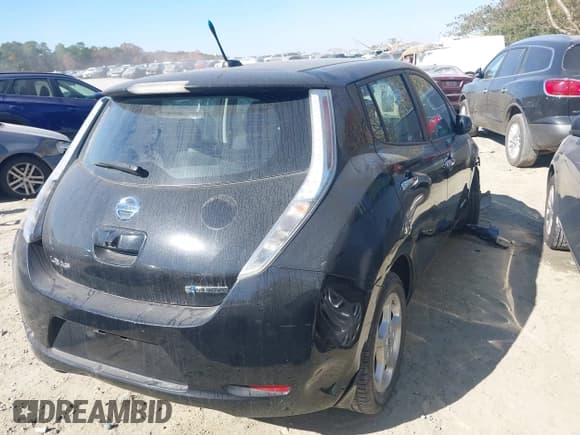 ✅ 2013 Nissan LEAF SL • VIN: 1N4AZ0CP3DC420445 • Lot: 43640104. Listed on IAAI with 126,241 mi. Free auction sales archive from the USA and detailed vehicle history report at DreamBid. Image 4.