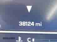 2023 Chevrolet Tahoe RST z VIN 1GNSKRKL7PR524774, wystawiony jako IAAI lot #42086221 z przebiegiem 38 124 mil mil oraz . Historia ofert i sprzedaży dostępna na DreamBid. Obrazek 15.