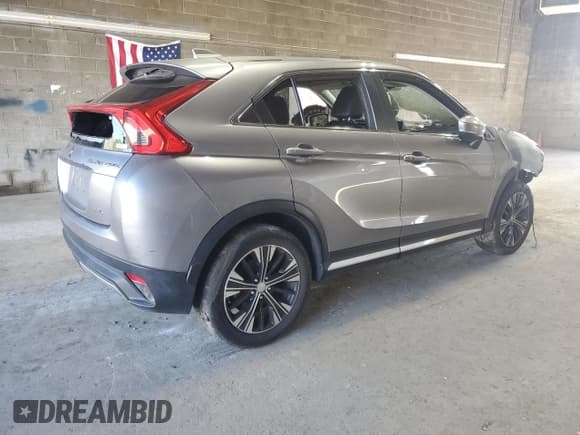 ✅ 2019 Mitsubishi Eclipse Cross SE • VIN: JA4AT5AA7KZ018486 • Lot: 81494025. Wystawiony na Copart z przebiegiem Nie podano. Bezpłatny archiwum sprzedaży aukcyjnych z USA i szczegółowy raport historii pojazdu na DreamBid. Zdjęcie 3.