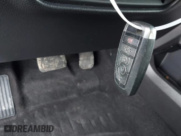 ✅ 2018 Ford F-150 XL • VIN: 1FTFW1E12JFD73099 • Lot: 42959822. Listed on IAAI with 64,310 mi. Free auction sales archive from the USA and detailed vehicle history report at DreamBid. Image 11.