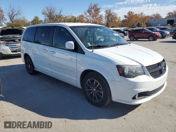 ✅ 2015 Dodge Grand Caravan SXT • VIN: 2C4RDGCG3FR509527 • Lot: 91140795. Listed on Copart with 103,707 mi. Free auction sales archive from the USA and detailed vehicle history report at DreamBid. Image 4.
