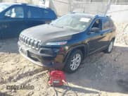 ✅ 2017 Jeep Cherokee Latitude • VIN: 1C4PJMCB4HW635733 • Lot: 43394464. Listed on IAAI with 205,920 mi. Free auction sales archive from the USA and detailed vehicle history report at DreamBid. Image 2.