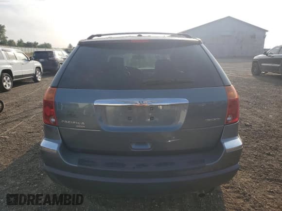 ✅ 2006 Chrysler Pacifica Touring • VIN: 2A8GF68476R674600 • Lot: 81105105. Wystawiony na Copart z przebiegiem 158 773 mil. Bezpłatny archiwum sprzedaży aukcyjnych z USA i szczegółowy raport historii pojazdu na DreamBid. Zdjęcie 6.