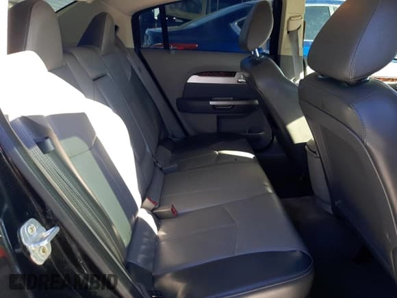 ✅ 2008 Chrysler Sebring • VIN: 1C3LD66M28N123364 • Лот: 87722845. Опубликован ранее на Copart с пробегом 175 983 миль. Бесплатный доступ к архиву аукционных продаж из США и подробный отчёт об истории автомобиля на DreamBid. Изображение 10.