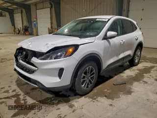 ✅ 2021 Ford Escape SE • VIN: 1FMCU9G67MUA74252 • Lot: 94546315. Listed on Copart with 47,750 mi. Free auction sales archive from the USA and detailed vehicle history report at DreamBid. Image 1.