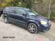 2008 Dodge Grand Caravan SXT z VIN 1D8HN54P78B146065, wystawiony jako Copart lot #82620625 z przebiegiem 168 562 mil mil oraz Szkoda całkowita • Salvage title. Historia ofert i sprzedaży dostępna na DreamBid. Obrazek 4.