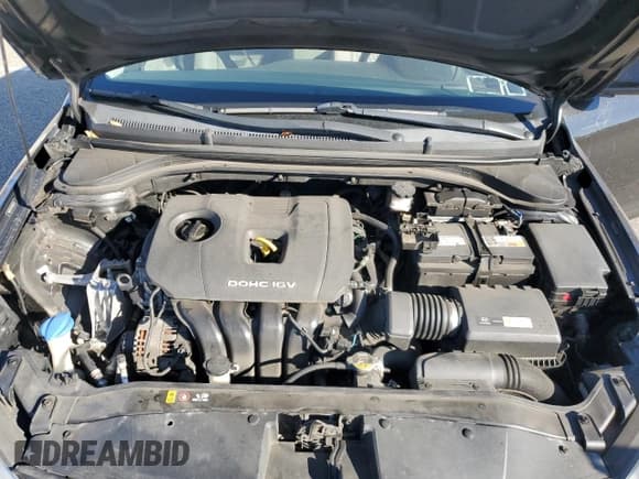 ✅ 2017 Hyundai Elantra Value Edition • VIN: 5NPD84LF9HH032221 • Lot: 90619915. Listed on Copart with 146,922 mi. Free auction sales archive from the USA and detailed vehicle history report at DreamBid. Image 11.