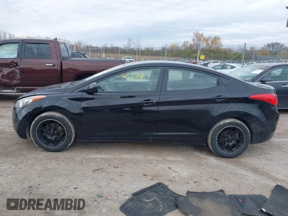 ✅ 2011 Hyundai Elantra GLS • VIN: KMHDH4AEXBU101971 • Lot: 43596598. Listed on IAAI with 168,470 mi. Free auction sales archive from the USA and detailed vehicle history report at DreamBid. Image 14.