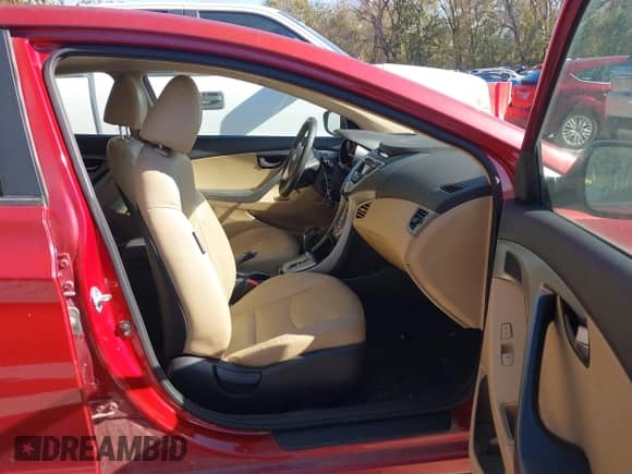 2011 Hyundai Elantra GLS z VIN KMHDH4AE9BU166519, wystawiony jako IAAI lot #43612804 z przebiegiem 144 791 mil mil oraz . Historia ofert i sprzedaży dostępna na DreamBid. Obrazek 5.