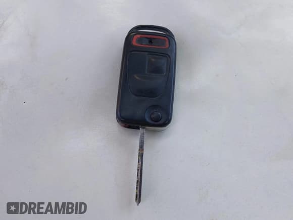 ✅ 1999 Mercedes-Benz SLK 230/320 • VIN: WDBKK47F7XF131839 • Lot: 42648299. Wystawiony na IAAI z przebiegiem 124 630 mil. Bezpłatny archiwum sprzedaży aukcyjnych z USA i szczegółowy raport historii pojazdu na DreamBid. Zdjęcie 11.