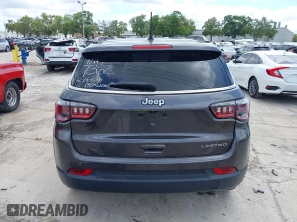 ✅ 2021 Jeep Compass Limited • VIN: 3C4NJCCB9MT573621 • Lot: 42233718. Listed on IAAI with 55,970 mi. Free auction sales archive from the USA and detailed vehicle history report at DreamBid. Image 17.