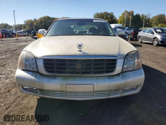 ✅ 2000 Cadillac DeVille • VIN: 1G6KF5799YU225775 • Lot: 82356815. Wystawiony na Copart z przebiegiem 52 022 mil. Bezpłatny archiwum sprzedaży aukcyjnych z USA i szczegółowy raport historii pojazdu na DreamBid. Zdjęcie 5.