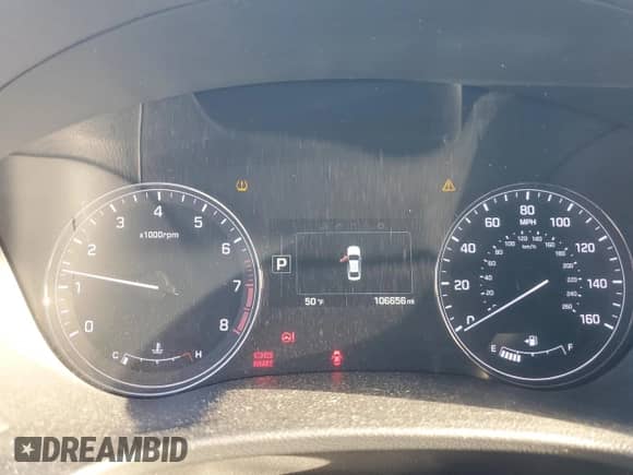 ✅ 2015 Hyundai Genesis 3.8L • VIN: KMHGN4JE0FU063758 • Lot: 86245465. Wystawiony na Copart z przebiegiem 106 656 mil. Bezpłatny archiwum sprzedaży aukcyjnych z USA i szczegółowy raport historii pojazdu na DreamBid. Zdjęcie 9.