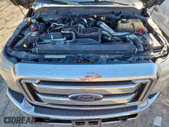 ✅ 2015 Ford F-350 Lariat • VIN: 1FT8W3CT2FEC69847 • Lot: 92798575. Wystawiony na Copart z przebiegiem Nie podano. Bezpłatny archiwum sprzedaży aukcyjnych z USA i szczegółowy raport historii pojazdu na DreamBid. Zdjęcie 11.