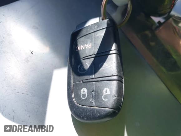 ✅ 2014 Dodge Durango R/T • VIN: 1C4SDJCT9EC598216 • Lot: 43274270. Wystawiony na IAAI z przebiegiem 134 900 mil. Bezpłatny archiwum sprzedaży aukcyjnych z USA i szczegółowy raport historii pojazdu na DreamBid. Zdjęcie 11.