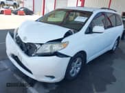 ✅ 2011 Toyota Sienna LE AAS • VIN: 5TDKK3DC4BS125933 • Lot: 43078715. Listed on IAAI with 144,923 mi. Free auction sales archive from the USA and detailed vehicle history report at DreamBid. Image 17.