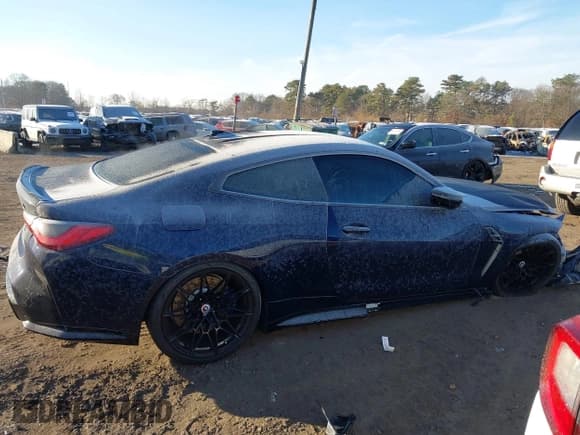 ✅ 2023 BMW M4 Competition xDrive • VIN: WBS43AZ04PCM47840 • Lot: 41125411. Listed on IAAI with 6,268 mi. Free auction sales archive from the USA and detailed vehicle history report at DreamBid. Image 13.