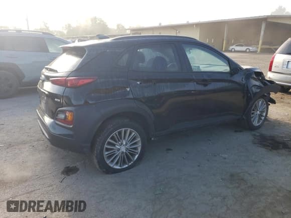 ✅ 2018 Hyundai Kona SEL • VIN: KM8K2CAAXJU131583 • Лот: 68541344. Опубликован ранее на Copart с пробегом 139 671 миль. Бесплатный доступ к архиву аукционных продаж из США и подробный отчёт об истории автомобиля на DreamBid. Изображение 3.