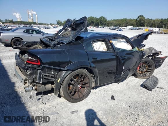 ✅ 2018 Dodge Charger SRT Hellcat • VIN: 2C3CDXL94JH311968 • Lot: 74937844. Wystawiony na Copart z przebiegiem Nie podano. Bezpłatny archiwum sprzedaży aukcyjnych z USA i szczegółowy raport historii pojazdu na DreamBid. Zdjęcie 3.