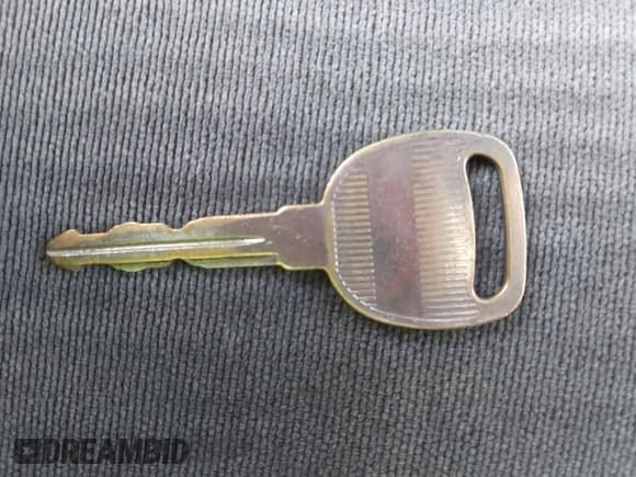 ✅ 2006 Chevrolet Tahoe LS • VIN: 1GNEC13V36R133552 • Lot: 42692012. Listed on IAAI with 382,242 mi. Free auction sales archive from the USA and detailed vehicle history report at DreamBid. Image 11.