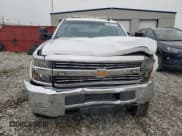 ✅ 2015 Chevrolet Silverado 2500HD • VIN: 1GB2KUEG1FZ529014 • Лот: 60297745. Опубликован ранее на Copart с пробегом 115 804 миль. Бесплатный доступ к архиву аукционных продаж из США и подробный отчёт об истории автомобиля на DreamBid. Изображение 5.