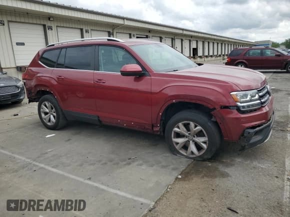 ✅ 2018 Volkswagen Atlas S • VIN: 1V2AP2CA9JC536766 • Лот: 67198695. Опубликован ранее на Copart с пробегом 135 113 миль. Бесплатный доступ к архиву аукционных продаж из США и подробный отчёт об истории автомобиля на DreamBid. Изображение 4.