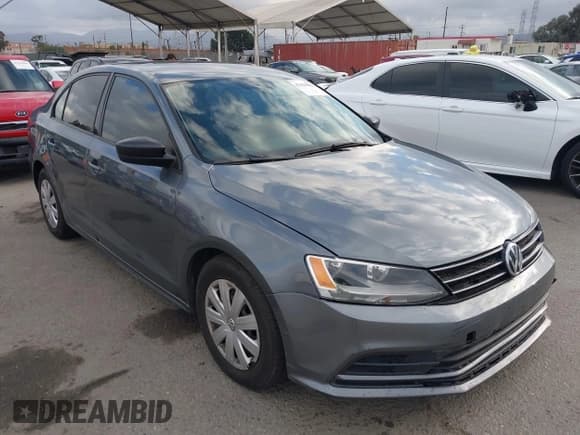 ✅ 2016 Volkswagen Jetta S • VIN: 3VW267AJ6GM227737 • Лот: 43439881. Опубликован ранее на IAAI с пробегом 135 769 миль. Бесплатный доступ к архиву аукционных продаж из США и подробный отчёт об истории автомобиля на DreamBid. Изображение 1.