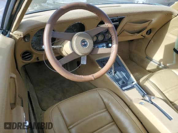 ✅ 1976 Chevrolet Corvette • VIN: 1Z37X6S439218 • Lot: 92251615. Listed on Copart with 60,025 mi. Free auction sales archive from the USA and detailed vehicle history report at DreamBid. Image 8.