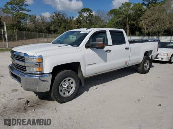 2016 Chevrolet Silverado 3500HD Work Truck с VIN 1GC4KYC85GF242379, выставлен на аукционе Copart как лот 44536645 с пробегом 218 122 миль миль и Чистый • Clean title. История ставок и продаж доступна на DreamBid. Изображение 1.