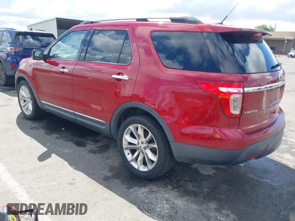 ✅ 2013 Ford Explorer Limited • VIN: 1FM5K7F88DGA25372 • Lot: 42246042. Listed on IAAI with 63,267 mi. Free auction sales archive from the USA and detailed vehicle history report at DreamBid. Image 3.