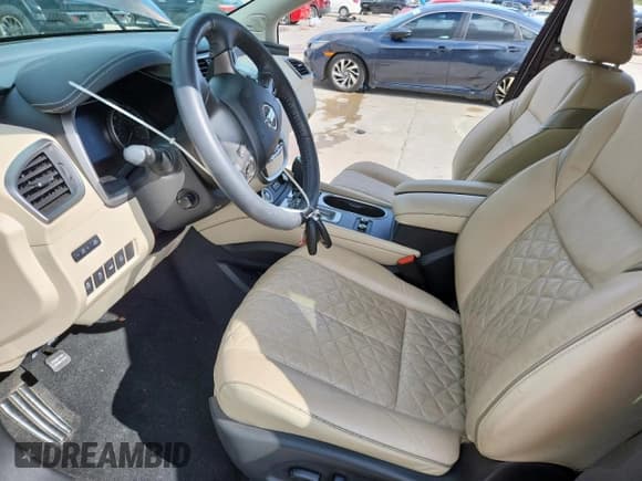 ✅ 2020 Nissan Murano Platinum • VIN: 5N1AZ2DJ3LN135243 • Lot: 90034935. Listed on Copart with 23,672 mi. Free auction sales archive from the USA and detailed vehicle history report at DreamBid. Image 7.