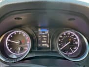 ✅ 2019 Toyota Camry SE • VIN: 4T1B11HK6KU805610 • Лот: 95578565. Опубликован ранее на Copart с пробегом 58 732 миль. Бесплатный доступ к архиву аукционных продаж из США и подробный отчёт об истории автомобиля на DreamBid. Изображение 8.