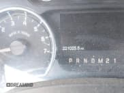 ✅ 2011 Ford F-150 XL • VIN: 1FTFW1EF3BKD03745 • Лот: 41149957. Опубликован ранее на IAAI с пробегом 221 025 миль. Бесплатный доступ к архиву аукционных продаж из США и подробный отчёт об истории автомобиля на DreamBid. Изображение 15.