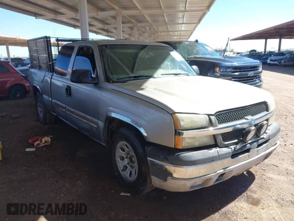 2003 Chevrolet Silverado 1500 LS z VIN 2GCEC19VX31177620, wystawiony jako IAAI lot #43336371 z przebiegiem 328 713 mil mil oraz . Historia ofert i sprzedaży dostępna na DreamBid. Obrazek 1.