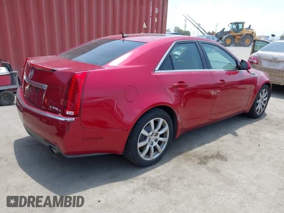✅ 2008 Cadillac CTS AWD • VIN: 1G6DT57V880147737 • Лот: 42588537. Опубликован ранее на IAAI с пробегом 179 230 миль. Бесплатный доступ к архиву аукционных продаж из США и подробный отчёт об истории автомобиля на DreamBid. Изображение 4.