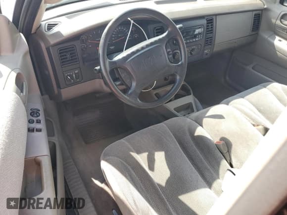 ✅ 2002 Dodge Dakota Sport • VIN: 1B7GG36X72S549640 • Lot: 53890365. Wystawiony na Copart z przebiegiem 172 912 mil. Bezpłatny archiwum sprzedaży aukcyjnych z USA i szczegółowy raport historii pojazdu na DreamBid. Zdjęcie 8.