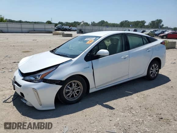 2022 Toyota Prius LE with VIN JTDL9MFU9N3040460, listed as a Copart auction lot 68283825 with Not provided miles and Salvage title. Bid and sale history available at DreamBid. Image 1.
