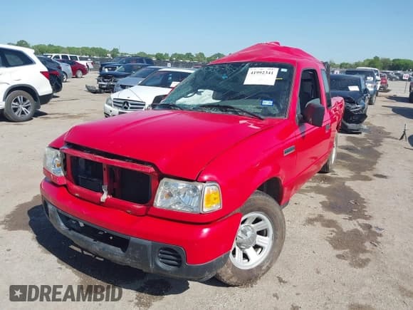✅ 2008 Ford Ranger XL • VIN: 1FTYR14E38PA83236 • Lot: 41992341. Wystawiony na IAAI z przebiegiem Nie podano. Bezpłatny archiwum sprzedaży aukcyjnych z USA i szczegółowy raport historii pojazdu na DreamBid. Zdjęcie 17.