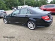 ✅ 2012 Mercedes-Benz C 300 Sport • VIN: WDDGF8BB1CR227522 • Лот: 60677295. Опубликован ранее на Copart с пробегом 107 619 миль. Бесплатный доступ к архиву аукционных продаж из США и подробный отчёт об истории автомобиля на DreamBid. Изображение 2.