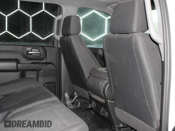 ✅ 2024 Chevrolet Silverado 2500HD Work Truck • VIN: 1GB1YLE7XRF337228 • Лот: 61039045. Опубликован ранее на Copart с пробегом 8 263 миль. Бесплатный доступ к архиву аукционных продаж из США и подробный отчёт об истории автомобиля на DreamBid. Изображение 6.