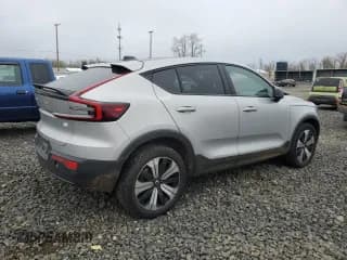 ✅ 2023 Volvo C40 Plus • VIN: YV4ED3GL1P2037338 • Лот: 42574794. Опубликован ранее на Copart с пробегом 4 004 миль. Бесплатный доступ к архиву аукционных продаж из США и подробный отчёт об истории автомобиля на DreamBid. Изображение 3.