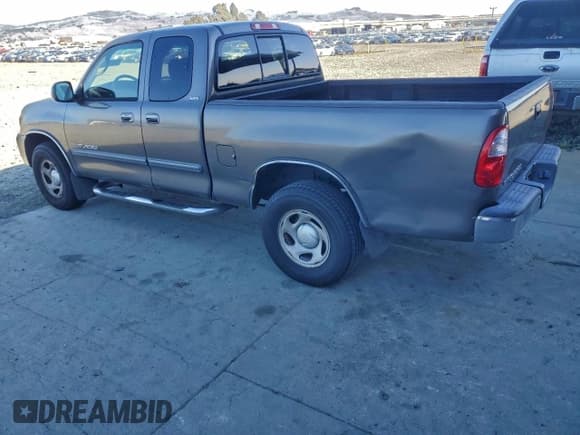 ✅ 2006 Toyota Tundra SR5 • VIN: 5TBRU34176S480245 • Lot: 94413975. Listed on Copart with 171,444 mi. Free auction sales archive from the USA and detailed vehicle history report at DreamBid. Image 2.