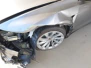 ✅ 2026 Tesla Model Y Long Range • VIN: 7SAYGDED5TA418948 • Lot: 43705204. Wystawiony na IAAI z przebiegiem 3 634 mil. Bezpłatny archiwum sprzedaży aukcyjnych z USA i szczegółowy raport historii pojazdu na DreamBid. Zdjęcie 6.