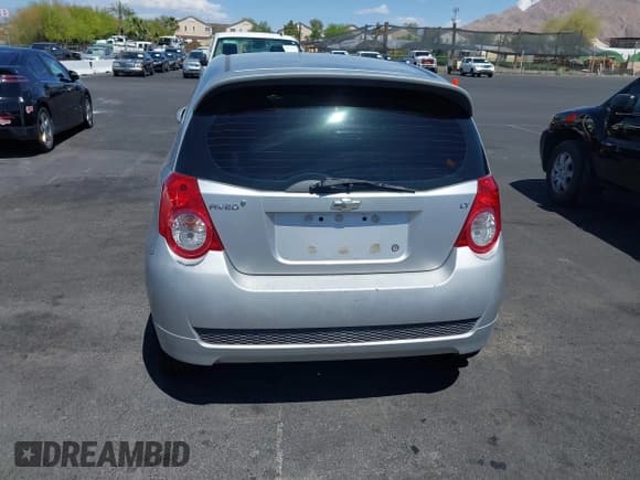 ✅ 2009 Chevrolet Aveo 1LT • VIN: KL1TD66E29B620770 • Lot: 42061930. Wystawiony na IAAI z przebiegiem 122 087 mil. Bezpłatny archiwum sprzedaży aukcyjnych z USA i szczegółowy raport historii pojazdu na DreamBid. Zdjęcie 14.