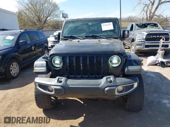 ✅ 2022 Jeep Gladiator Texas Trail • VIN: 1C6HJTAGXNL160784 • Лот: 41796235. Опубликован ранее на IAAI с пробегом 81 783 миль. Бесплатный доступ к архиву аукционных продаж из США и подробный отчёт об истории автомобиля на DreamBid. Изображение 13.