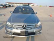 ✅ 2013 Mercedes-Benz C 250 Sport • VIN: WDDGF4HB6DA846519 • Lot: 43530425. Listed on IAAI with 147,077 mi. Free auction sales archive from the USA and detailed vehicle history report at DreamBid. Image 6.