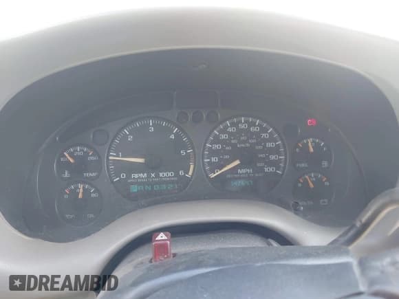 ✅ 2004 Chevrolet Blazer LS • VIN: 1GNDT13X24K167825 • Lot: 41976732. Wystawiony na IAAI z przebiegiem 142 647 mil. Bezpłatny archiwum sprzedaży aukcyjnych z USA i szczegółowy raport historii pojazdu na DreamBid. Zdjęcie 7.